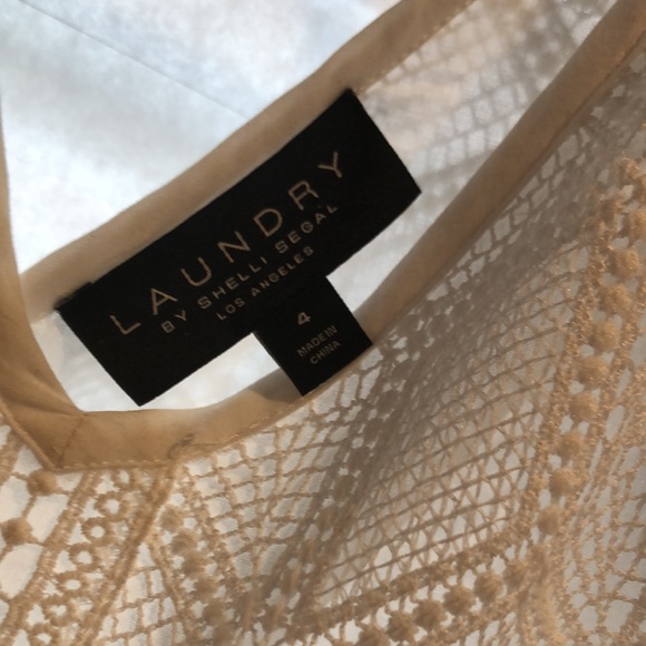 White Lacey dress - Picture 2 of 4